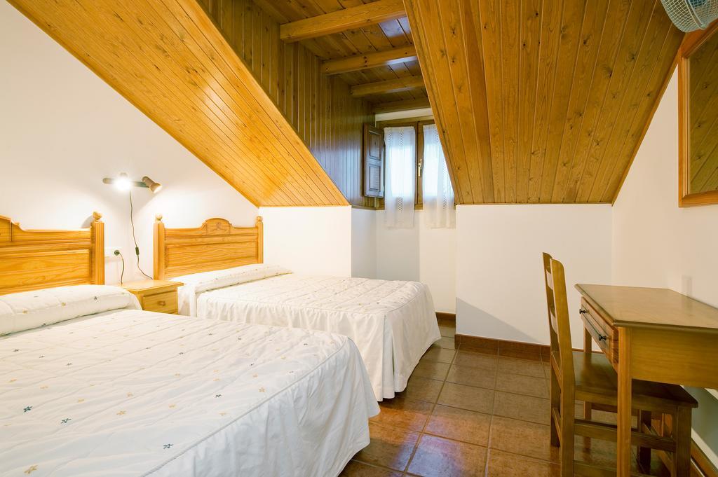 Hotel Castillo D'Acher Siresa Eksteriør billede
